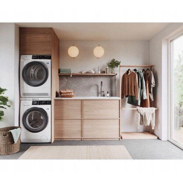 Σύνδεσμος πλυντηρίου με στεγνωτήριο ELECTROLUX E1WYHSK2