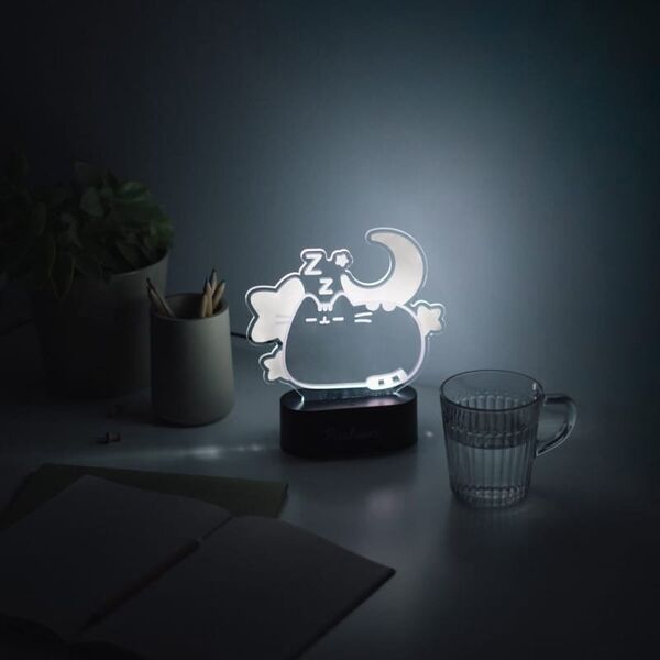 Pusheen - Lampka nocna LED z kolekcji Dreams (19,5 x 17 cm)