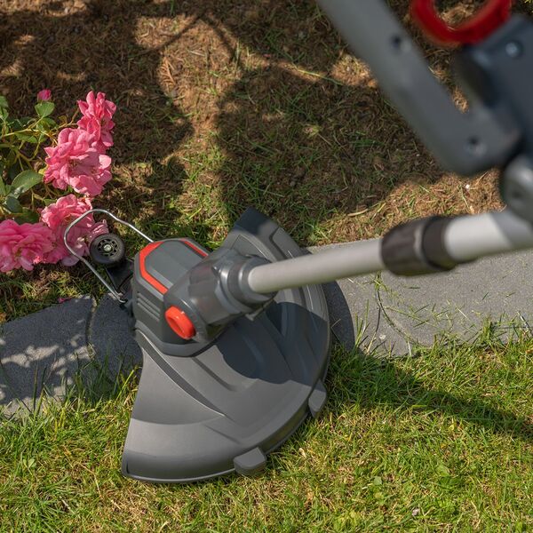 AL-KO GT 1825, String trimmer, 25 cm, Nylon line, D-loop handle, Black, Battery - SOLO