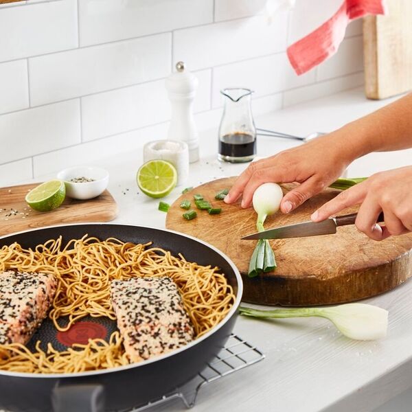 ΤΗΓΑΝΙ TEFAL GENEROUS COOK 20/26CM