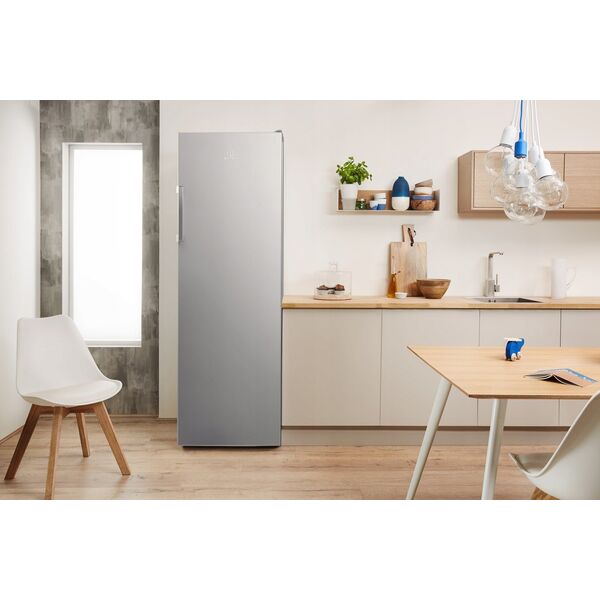 Lodówka Indesit Chłodziarka INDESIT SI6 2 S EU