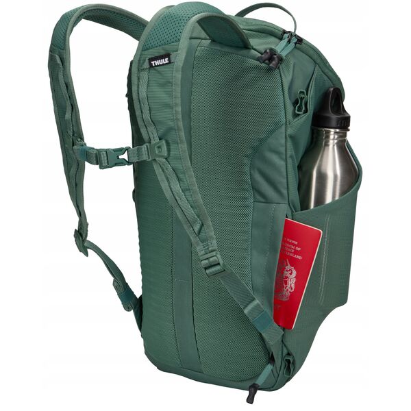 Thule Landmark, 60 L | Women's travel pack | Hazy Green