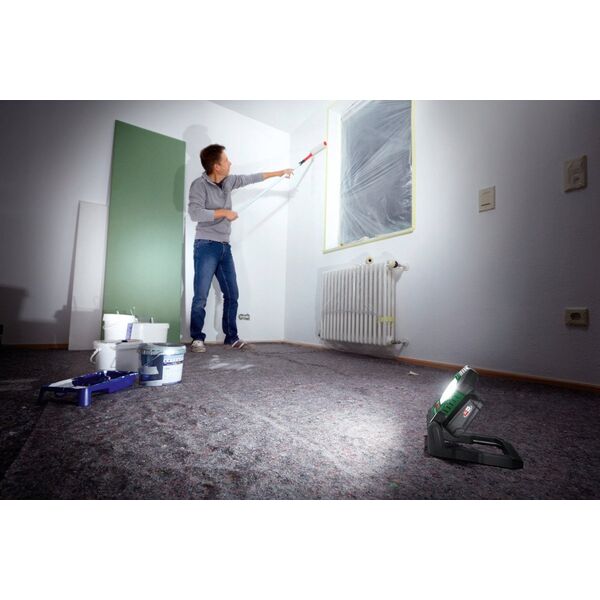 Φακός Bosch Universal Light 18V-210