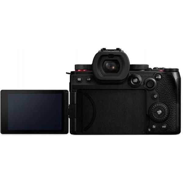 Panasonic Lumix DC-S5 II + 18-40mm