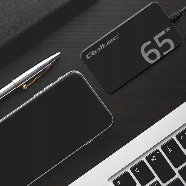 Ładowarka sieciowa Qoltec 65W GaN Super Fast SLIM | PD | 5-20V | 3.25A | USB-C 3.1 | Laptop | MacBook | Smartfon | +kabel