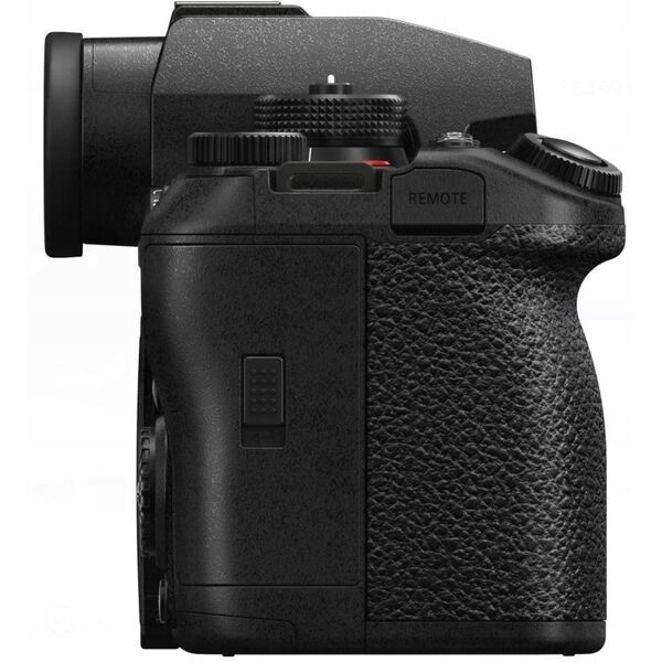 Panasonic Lumix DC-S1R II body