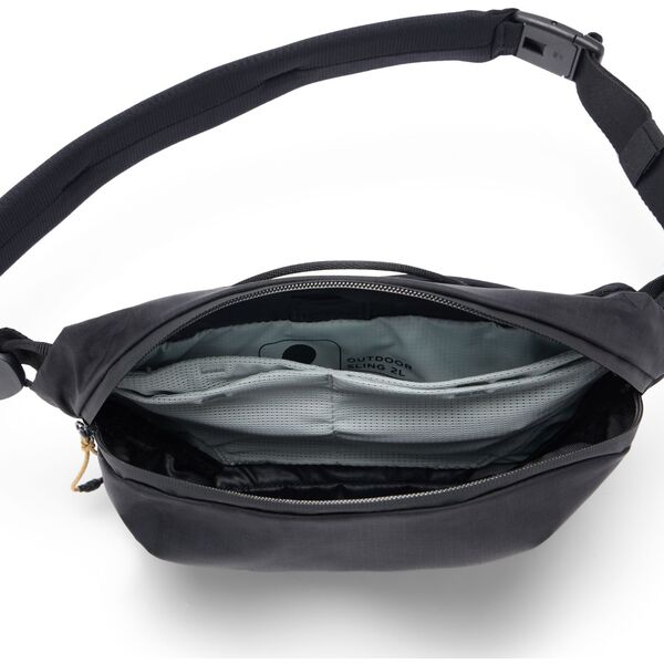 Τσάντα Peak Design Outdoor Sling 2L Μαύρη