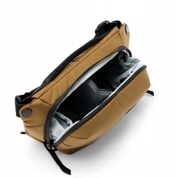 Τσάντα PEAK DESIGN Everyday Sling 3L - Coyote