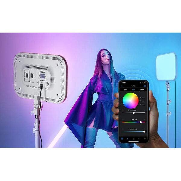Zestaw studyjny Neewer Zestaw studyjny Neewer RGB168 RGB LED, dwie lampy 60W 2500-8500K + statywy