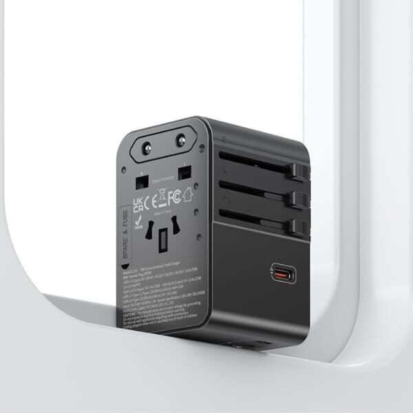 Ładowarka sieciowa USAMS Travel Adapter  CC310 3xUSB-C 70W 4w1 US/AU/EU/UK czarny
