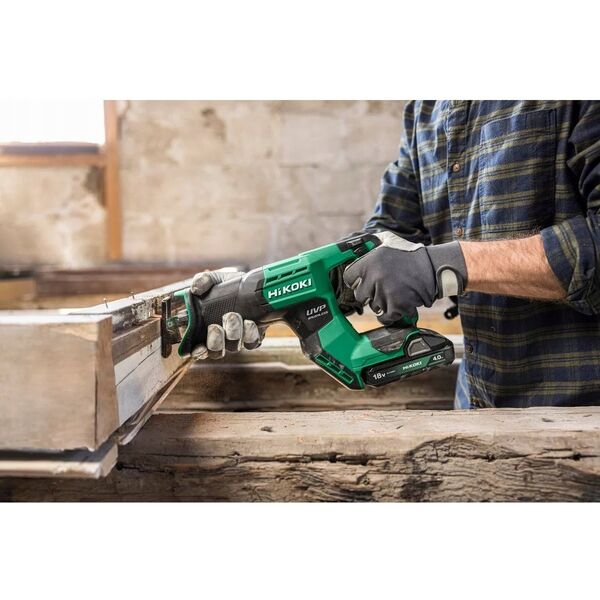 HIKOKI. SABRE SAW 18V CR18DMA WWZ 2x4.0Ah BL HSC