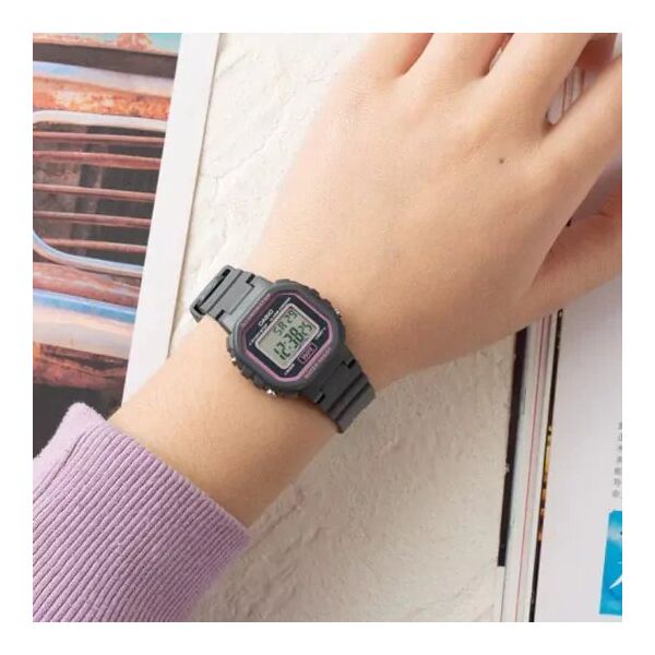 Casio Zegarek Dziecięcy Casio LA-20WH-8ADF ( 30 mm)