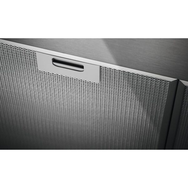 Electrolux skursteņa tipa tvaika nosūcējs  60 cm LFT526X