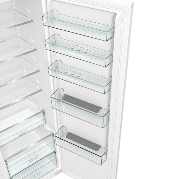 Gorenje Refrigerator | RI517E41WF | Energy efficiency class E | Built-in | Larder | Height 177.2 cm | Fridge net capacity 300 L | Display | 35 dB | White