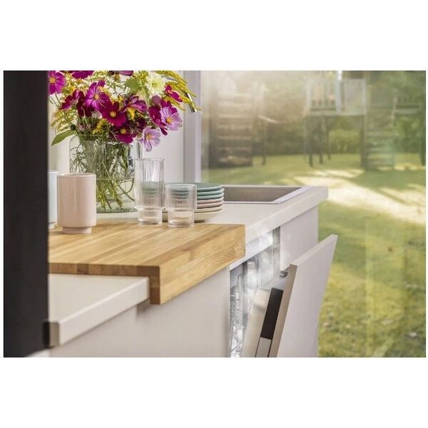 Gorenje Dishwasher | GV16D5 | Built-in | Width 59.8 cm | Number of place settings 16 | Number of programs 6 | Energy efficiency class D | Display | AquaStop function