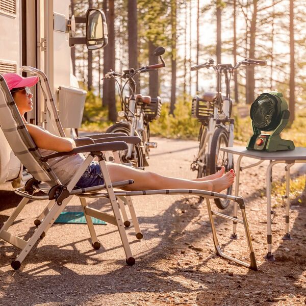 Bosch UniversalFan 18V-1000 akumulátorový ventilátor, 1000 m3/h, akumulátor, JetBreeze Airflow