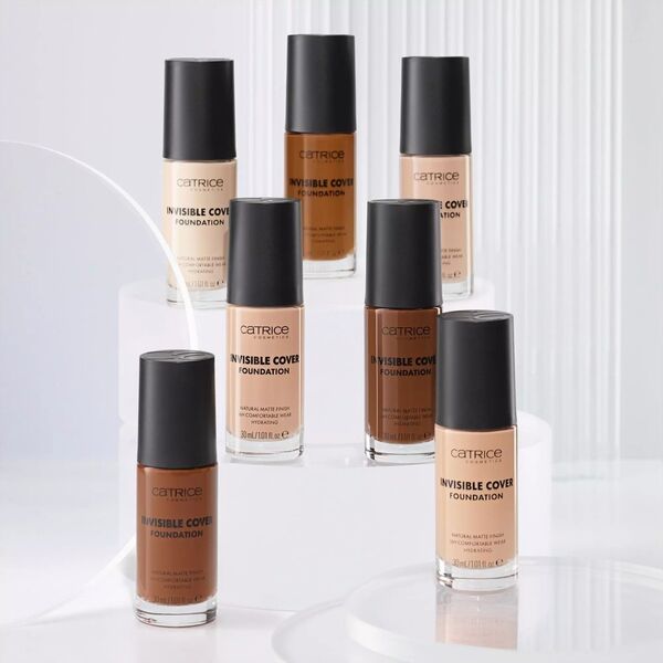 Catrice Invisible Cover Foundation Podkład matujący do twarzy 30ml (022C)