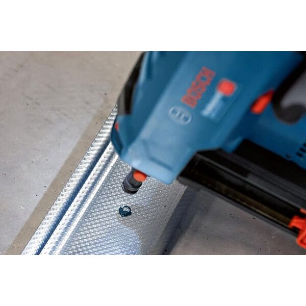 Επαγγελματικό Bosch NB-16 (καρφί σκυροδέματος, μήκος 16mm, συμπεριλαμβάνονται 1000 καρφιά ανά κουτί)