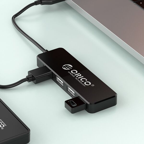 Hub FL01 stacja dokująca rozdzielacz USB-A na 4x USB-A - czarny Hub FL01 stacja dokująca rozdzielacz USB-A na 4x USB-A - czarny
