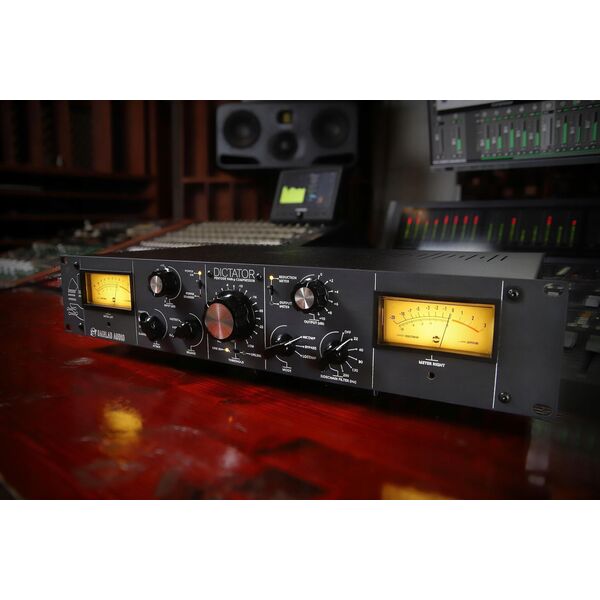 GAINLAB DICTATOR Graphite Dual Pentode Vari-µ Compressor