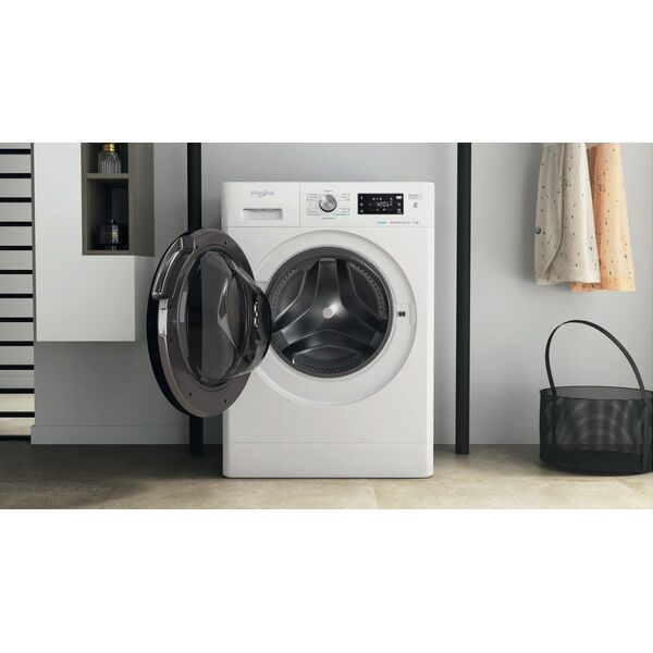 Whirlpool FFB 7259 BV EE