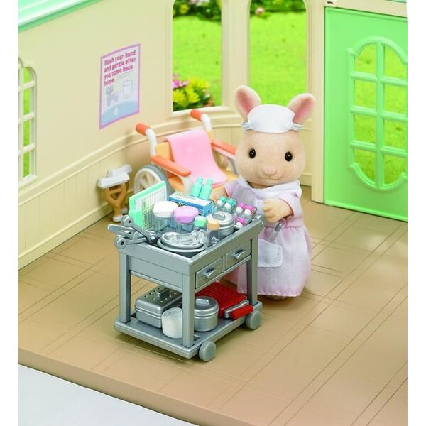 Figurka Epoch Sylvanian SF Zestaw pielęgniarski (5094)