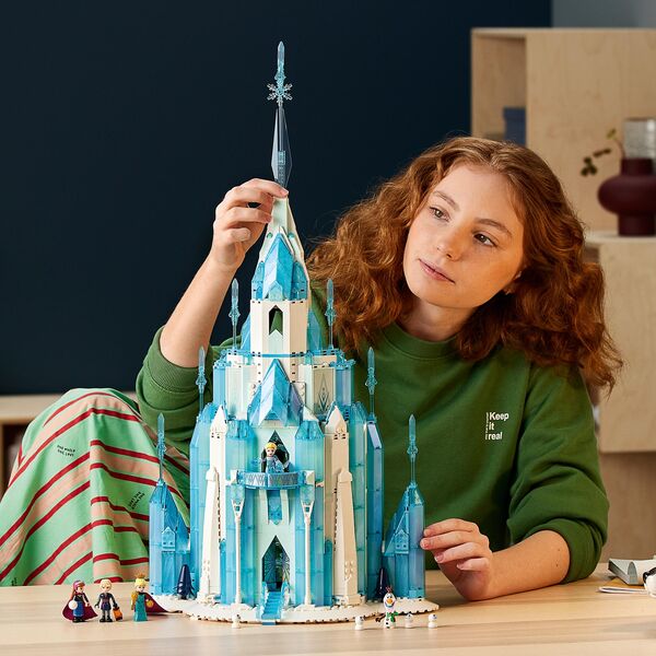 LEGO Disney Kraina Lodu - Lodowy zamek (43197)