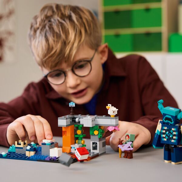 Minecraft Spotkanie ze strażnikiem (21274)
