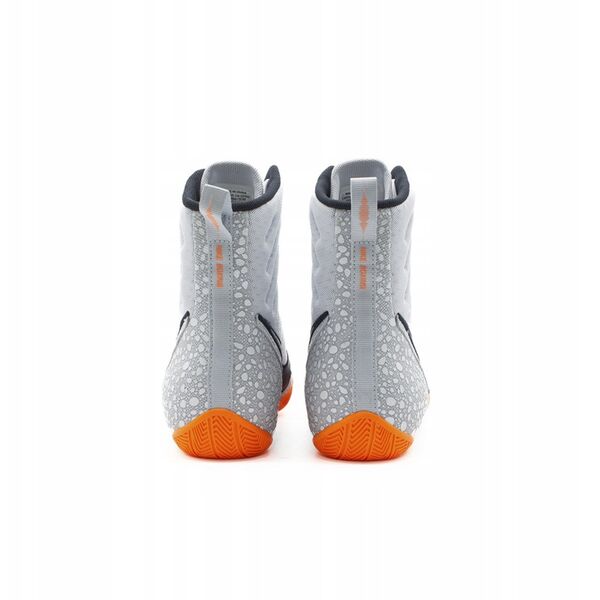 Nike Machomai 3 SE HQ2831-900 białe 45