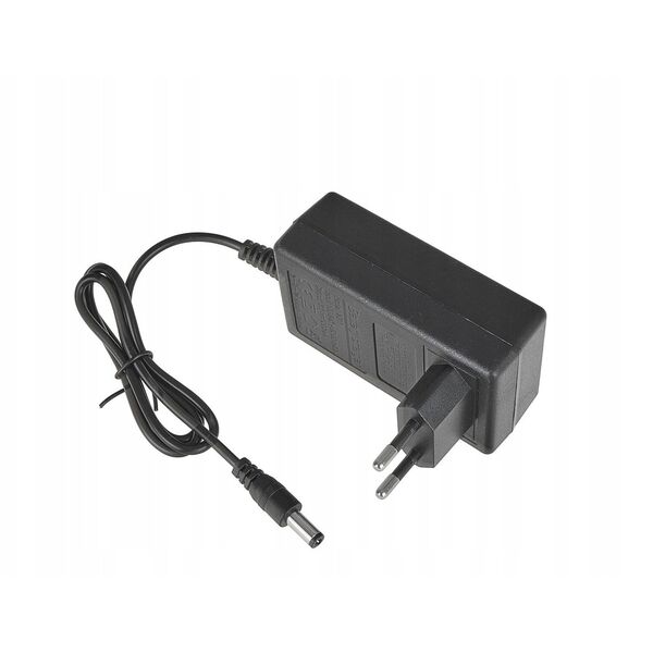 Piła łańcuchowa akumulatorowa w walizce 2x2.0Ah 21V – zestaw XXL (10)