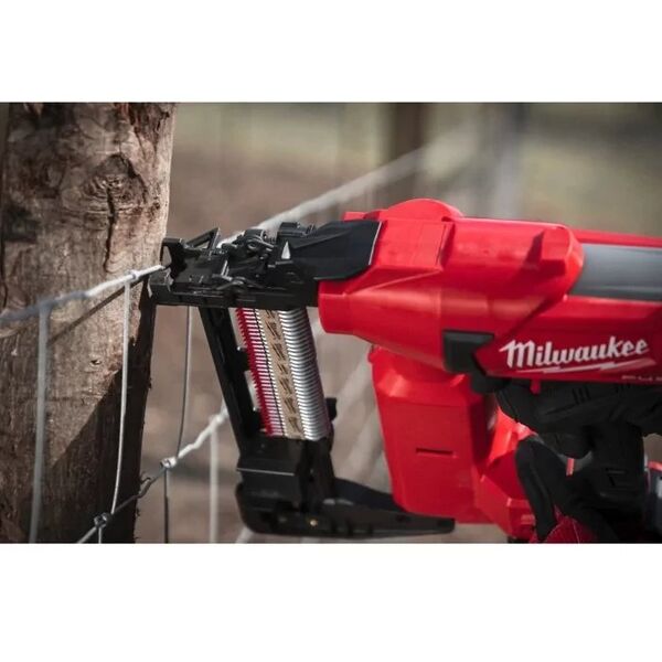 MILWAUKEE.M18FFUS-302C FENCE STAPLER ...