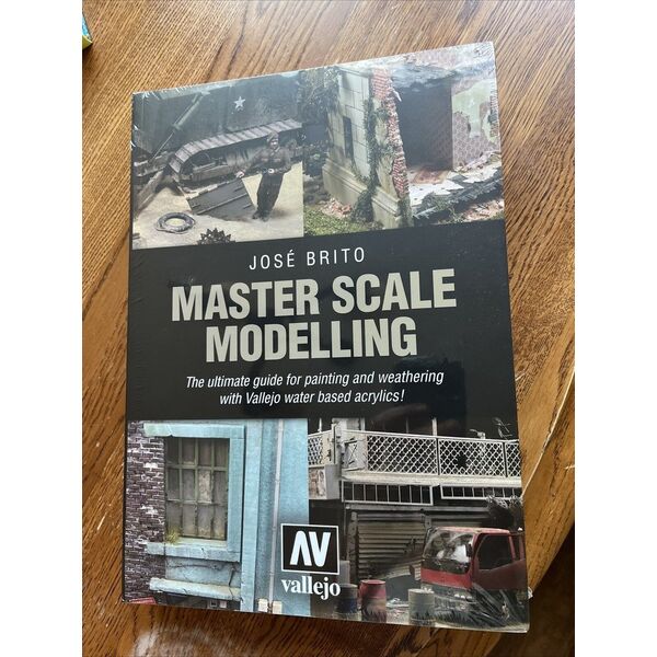Vallejo Vallejo: Book - Master Scale Modeling 13471510 9788409205592
