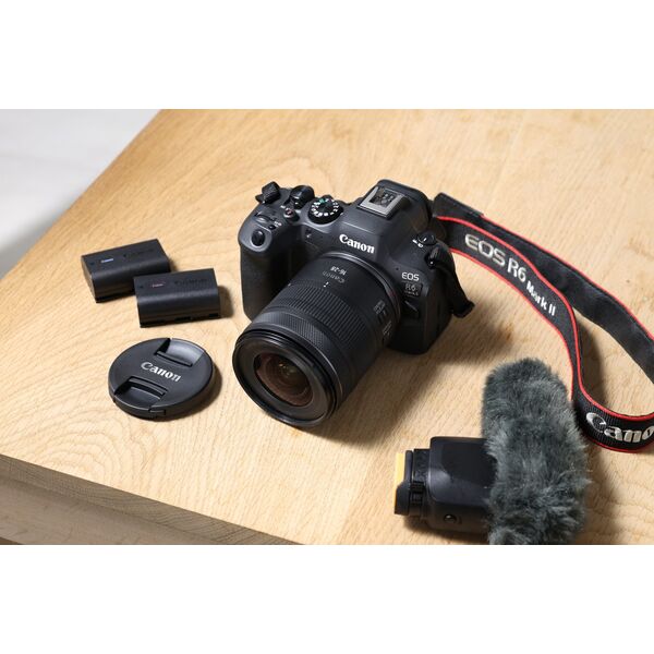 Canon RF 16-28mm F2.8 IS STM lens