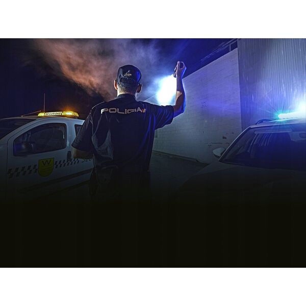 Fenix   TK22 -TAC flashlight, 2800 lm