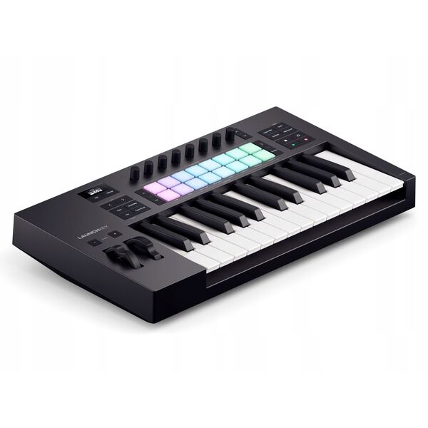 Novation Launchkey 25 MK4 MIDI keyboard