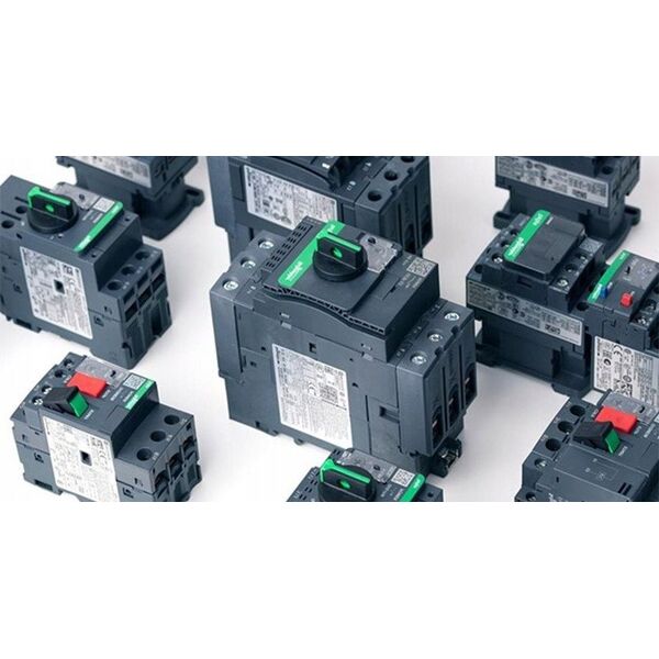 Stycznik mocy Easy TeSys Control AC-3, 12A, 3P (1NO), cewka 24V DC LC1E1210BD