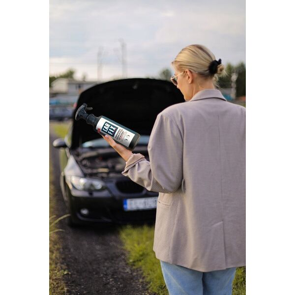 Καθαριστικό για πλύσιμο ταπετσαριών Upholstery Master Cleaner 500ML.