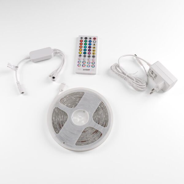 Σετ ταινίας LED Avide, IP65, 150LED, RGB, 16W, ελεγκτής μουσικής, χρονοδιακόπτης, με τηλεχειριστήριο, 5m