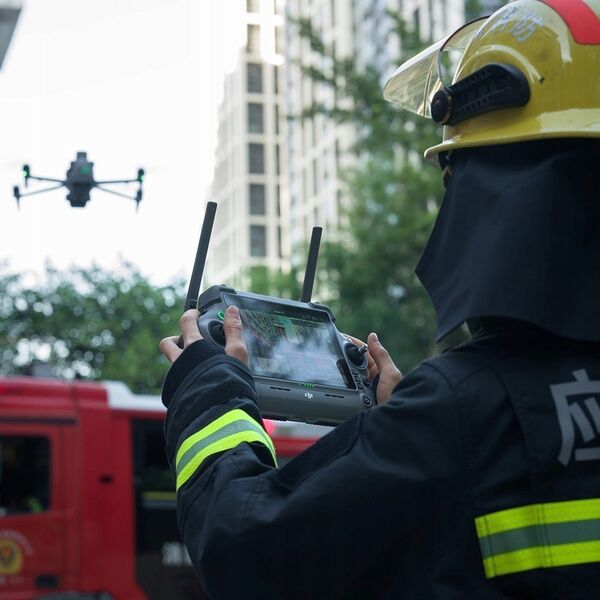Dron DJI Matrice 4T + DJI Care Plus 1 rok