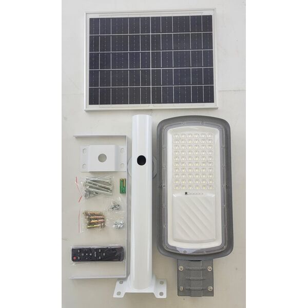 Latarnia solarna led 50w lampa uliczna parkingowa ogrodowa z wbudowanym akumulatorem