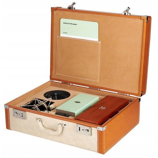 UA - Bock 251 - Mikrofon lampowy