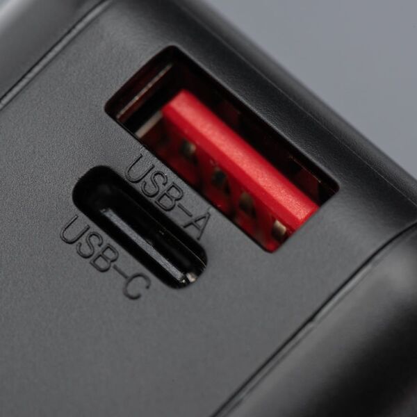 Πολυλειτουργικός φορτιστής Forcell F-Energy 6 σε 1 USB A + USB C PD 45W + power bank 15000 mAh + ασύρματη φόρτιση 15W μαύρη
