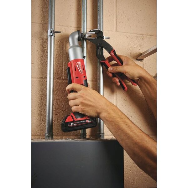 MILWAUKEE. IMPACT DRIVER M18BRAID-0 ANGLE 81Nm