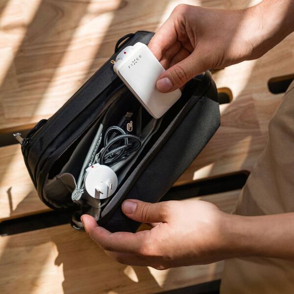FIXED Slim GaN Travel Charger - Φορτιστής GaN USB-A/USB-C 65W λευκός - Εγγύηση ασφάλειας. Απλές δόσεις. Δωρεάν αποστολή από 170 zł.