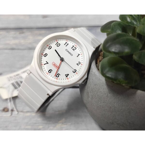 Zegarek Casio Zegarek Casio LQ-24B-7BEF Damski .