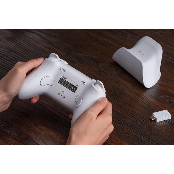 8BitDo Ultimate 2 Wireless BT game controller, PC/Switch, white