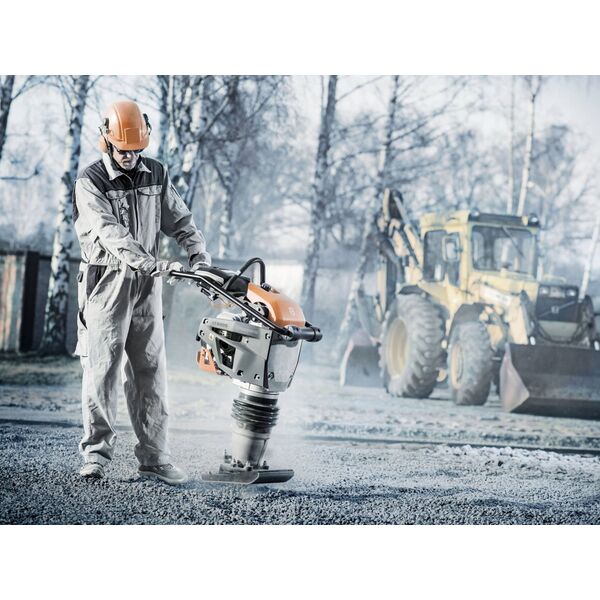Δονητική πλυντήριο HUSQVARNA LT6005 11&quot| 2.6kW