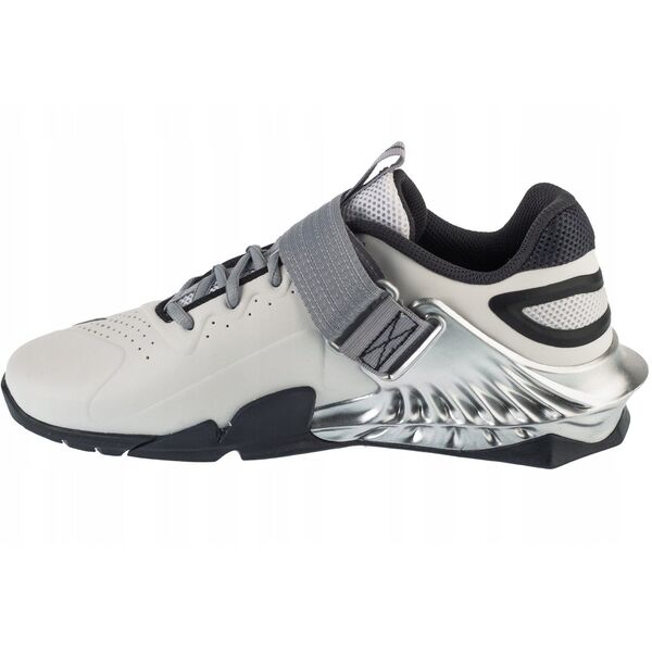Nike Savaleos SE FZ8664-001 λευκό 45,5