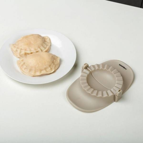NAVA Foremka do pierogów PIEROGOWNICA pierożnica na pierogi 8 cm