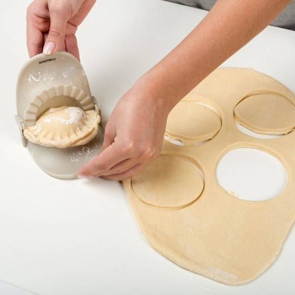 NAVA Foremka do pierogów PIEROGOWNICA pierożnica na pierogi 6,5 cm